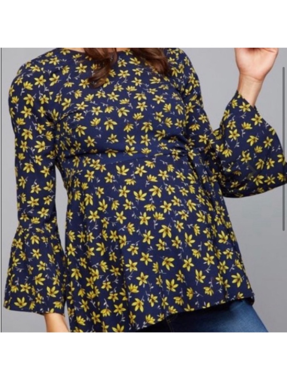 A Pea in the Pod Yellow Floral Navy Blue Blouse